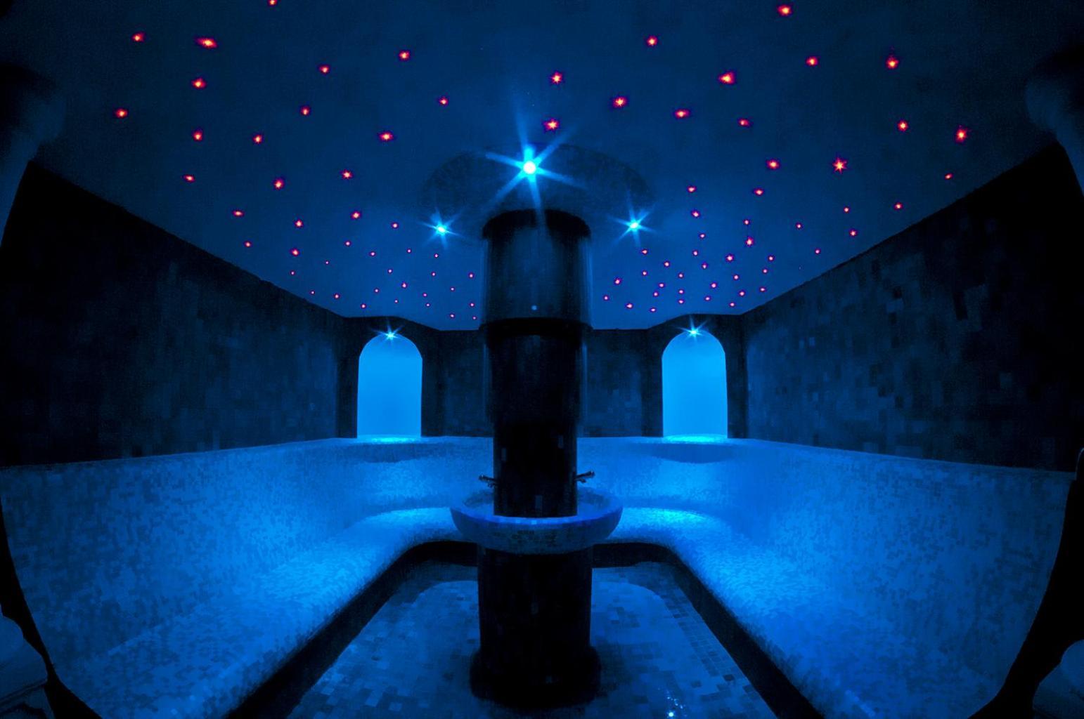 Apollo Wellness Club Station touristique Sîngeorgiu de Mureş