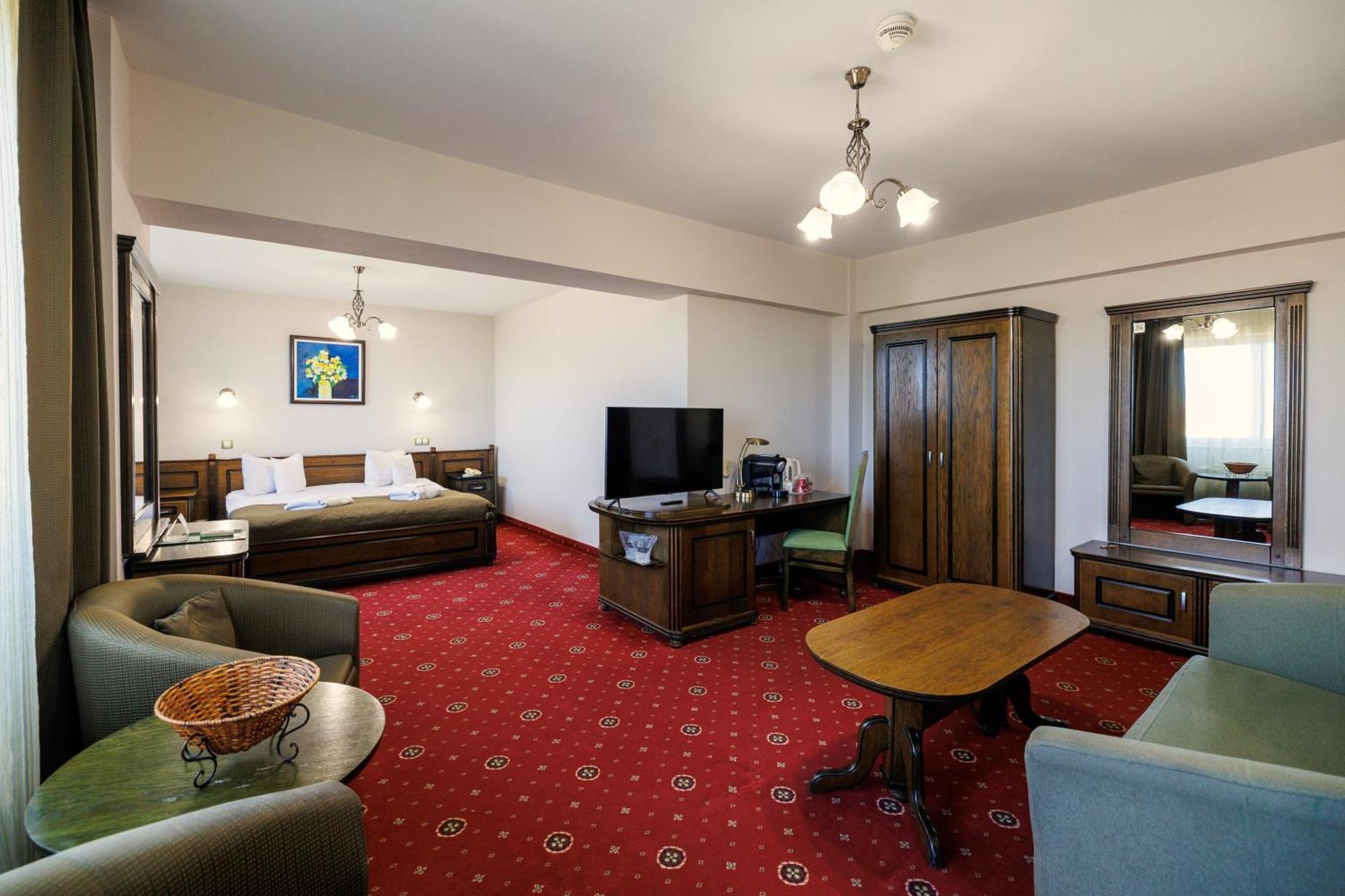 Apollo Wellness Club 4* Sîngeorgiu de Mureş