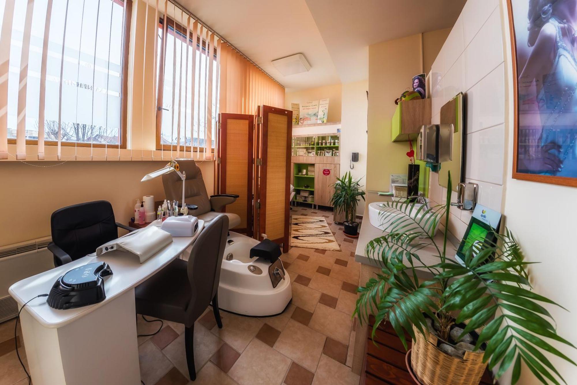 Station touristique Apollo Wellness Club Sîngeorgiu de Mureş